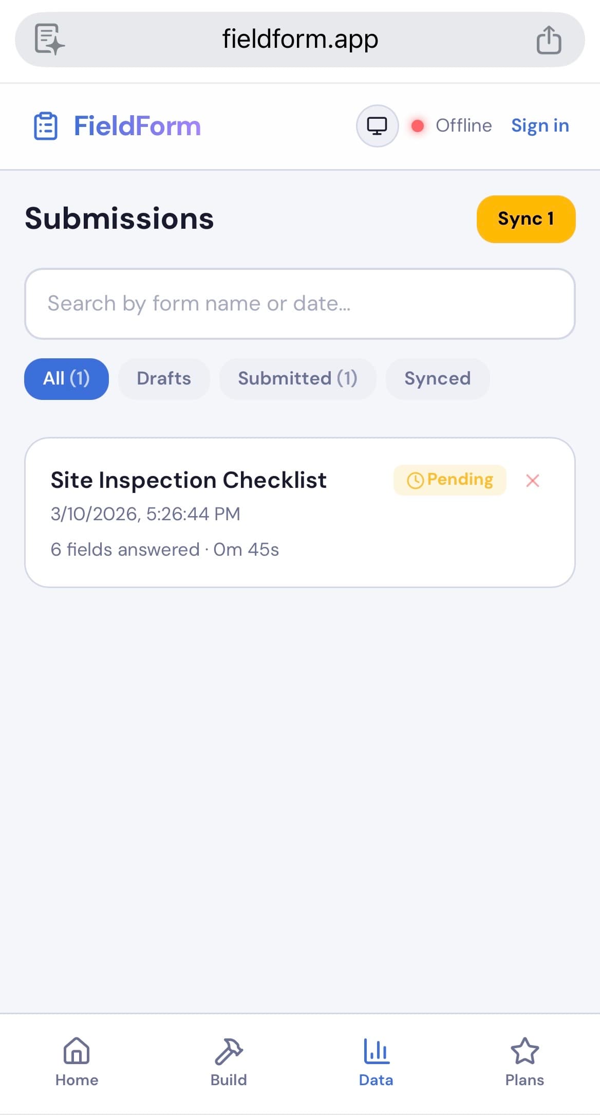 MobileForm sync status showing pending and synced submissions